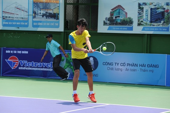 Giải quần vợt VTF Masters: Phạm Minh Tuấn trở lại bằng một chiến thắng ảnh 1