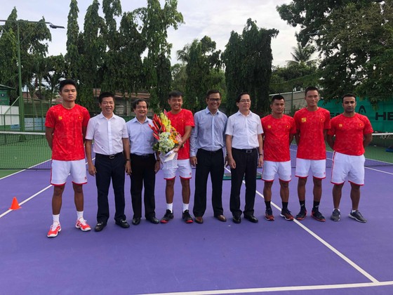Lãnh đạo tỉnh Tây Ninh động viên đội tuyển quần vợt Việt Nam trước khi lên đường dự Davis Cup ảnh 1