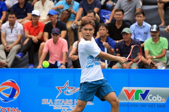 Giải quần vợt VTF Masters 500 Hải Phòng: Lý Hoàng Nam có chiến thắng đầu tiên trong màu áo mới ảnh 2