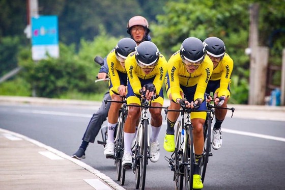 Xe đạp nam Việt Nam thất bại ở nội dung đồng đội tính giờ ảnh 2