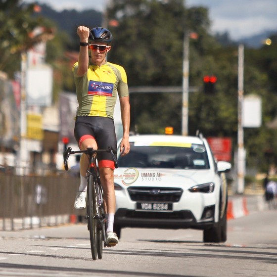 Tay đua Loic giữ vững vị trí thứ hai tại giải xe đạp quốc tế UCI 2.2 Salengor ảnh 1