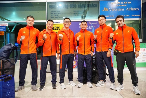 Lý Hoàng Nam cùng đội tuyển Việt Nam quyết thắng ở giải quần vợt đồng đội nam thế giới ảnh 1