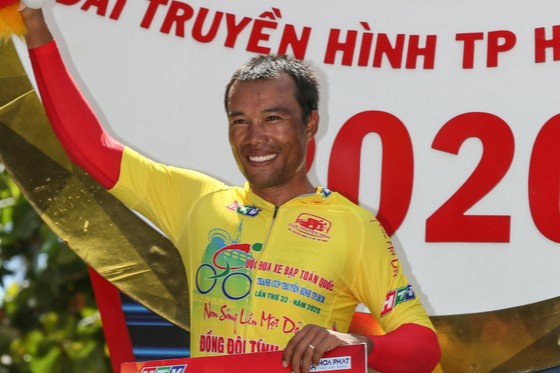 Tay đua Nguyễn Trường Tài lại chiếm Áo vàng Cúp xe đạp Truyền hình TPHCM tại Nha Trang  ảnh 3