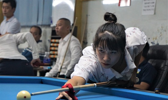 “Người đẹp” Nguyễn Hoàng Yến Nhi lọt vào vòng 64 giải Billiards Miền Trung Tây Nguyên ảnh 1