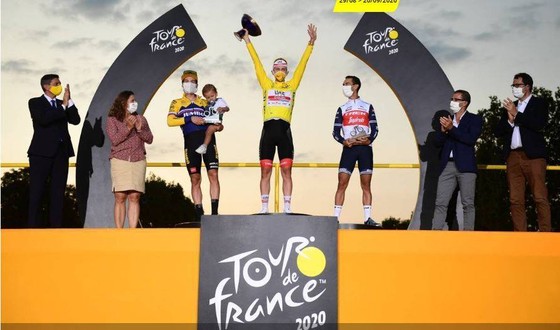Tour de France 2020: Tân Áo vàng Tadej Pogacar, hành trình của một thiên tài đột phá ảnh 1