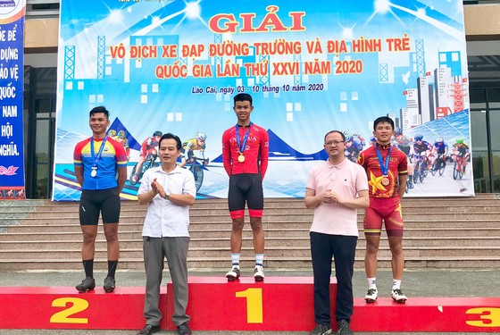 Tay đua triển vọng Nguyễn Văn Bình mang chiến thắng 4 sao về cho xe đạp trẻ TPHCM ảnh 2