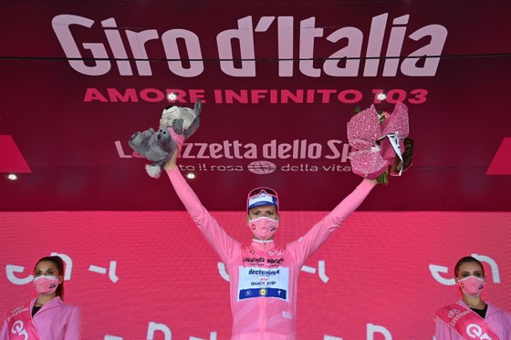 Giải xe đạp Giro d’Italia phát hiện ca dương tính Covid-19 đầu tiên ảnh 3