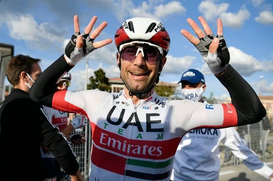 Diego Ulissi thắng chặng 13 giải xe đạp Giro d’Italia ảnh 1