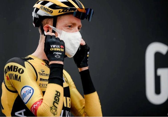 Hai đội  Jumbo-Visma và EF Pro Cycling có thể bị cấm dự Giro d’Italia 2021 ảnh 2