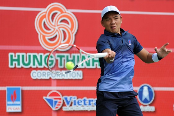 Lý Hoàng Nam tiếp tục thống trị quần vợt Việt Nam. 