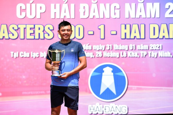 Lý Hoàng Nam “đòi nợ” thành công lấy lại ngôi vương giải quần vợt VTF Masters 500  ảnh 2