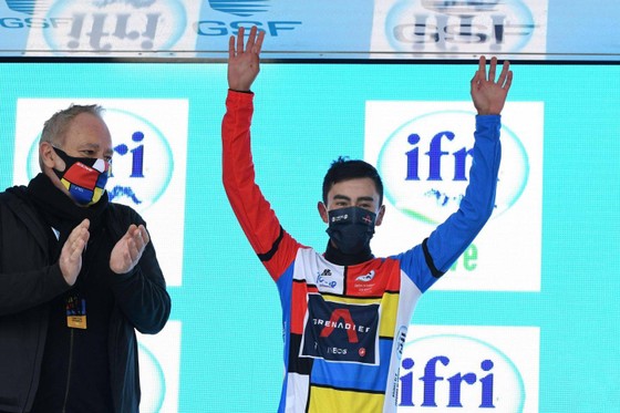 Ivan Sosa chiến thắng chung cuộc Tour de la Provence 2021. 