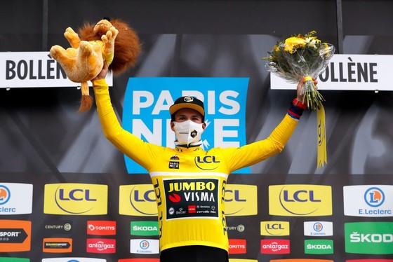 Sam Bennett “nổi đoá” dù chiến thắng chặng 5 vươn lên mặc áo xanh giải Paris – Nice ảnh 1