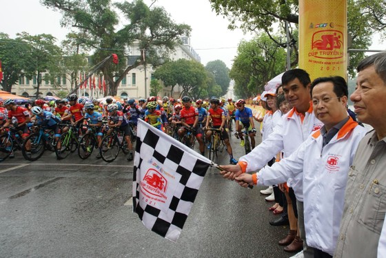 Giải xe đạp Cúp Truyền hình: Chiến thắng ấn tượng của Loic Desriac ảnh 1