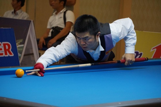 Trần Quyết Chiến và Nguyễn Quốc Nguyện đối đầu nhau ở giải Billiards UMB 3C Grand Prix ảnh 2
