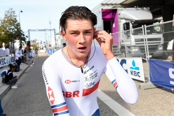 Đội xe đạp Anh bị tố vì “khối u lạ” trên ngực Dan Bigham ảnh 2