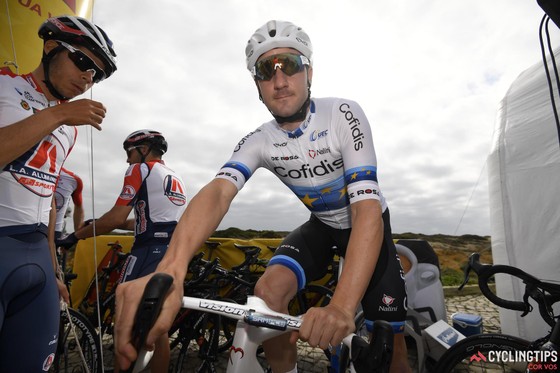 “Thần gió” Elia Viviani tái hợp Ineos Grenadiers ảnh 2