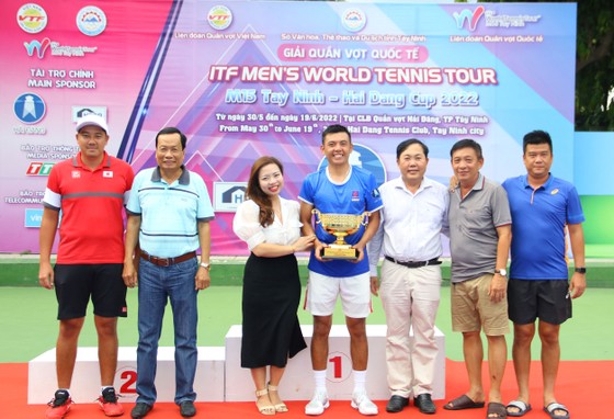 Lý Hoàng Nam hoàn thành hattrick vô địch 3 giải quần vợt nhà nghề tại Tây Ninh ảnh 2