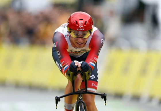 Chiến thắng gây sốc của Yves Lampaert ở chặng mở màn Tour de France 2022 ảnh 3
