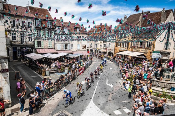 Chiến thắng giải toả áp lực cho Wout van Aert ảnh 1