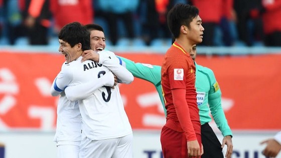 Uzbekistan có chiến thắng bất ngờ trước Trung Quốc. Ảnh: AFC