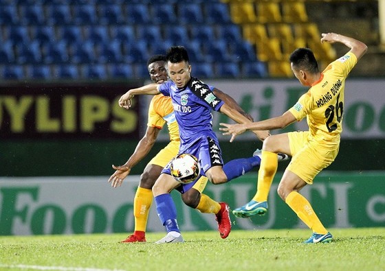 Vòng 10 V-League 2018: CLB Sài Gòn thấp thỏm khi đến sân Bình Dương ảnh 1