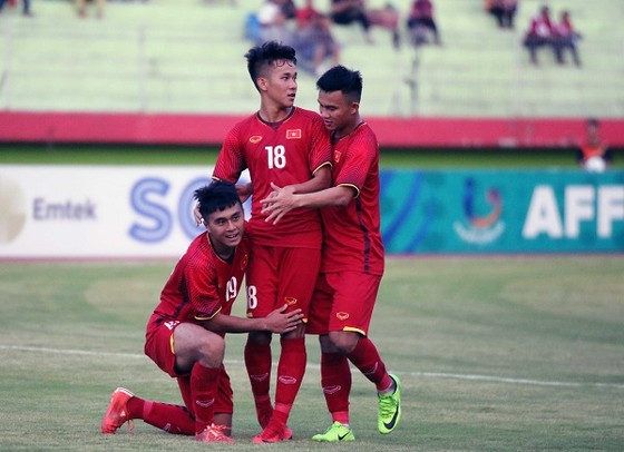 Việt Nam thắng đậm Philippines tại giải U19 Đông Nam Á 2018 ảnh 1