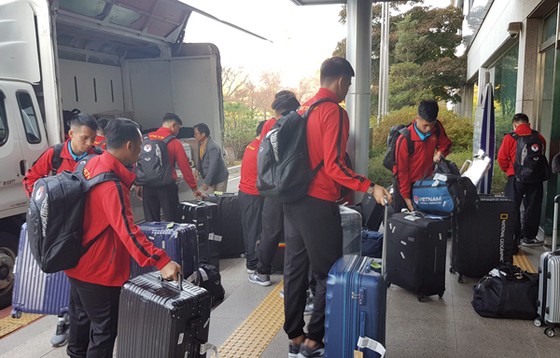 Đội tuyển Việt Nam bắt đầu chuyến tập huấn tại Hàn Quốc. Ảnh: Đoàn Nhật