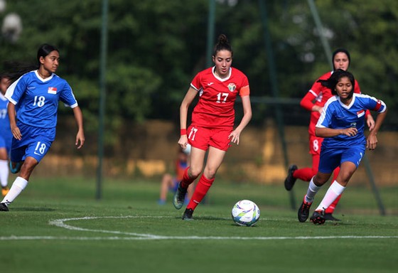 Đội U19 nữ Việt Nam chật vật vượt qua Malaysia ảnh 2