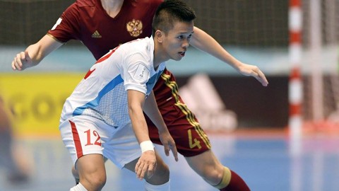 Đức Hòa ghi cả 2 bàn thắng cho ĐT futsal Việt Nam