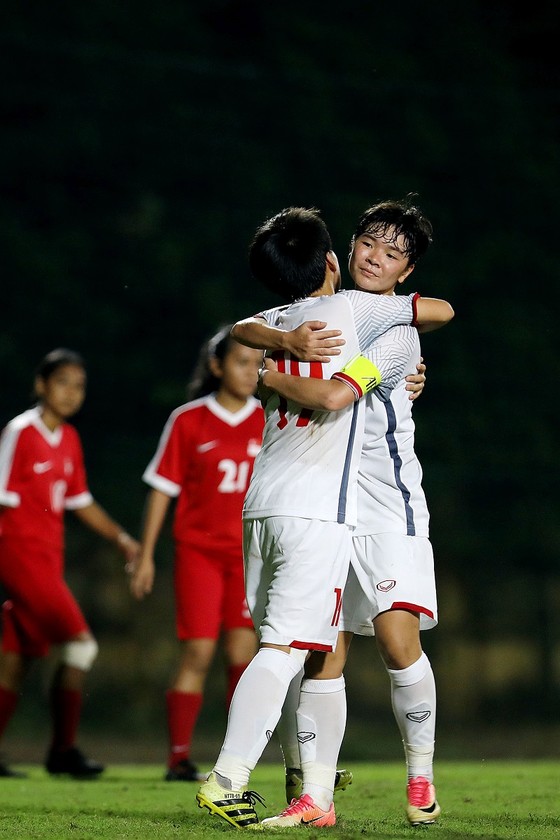 U19 nữ Việt Nam thắng dễ Singapore 11-0 ảnh 1