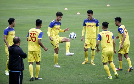 U23 Việt Nam hội quân với 15 cầu thủ ảnh 6