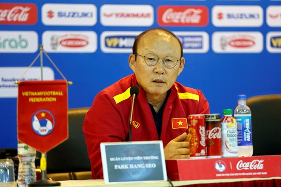Lương Hoàng Nam tự tin U23 Việt Nam sẽ giành ngôi đầu bảng K ảnh 1