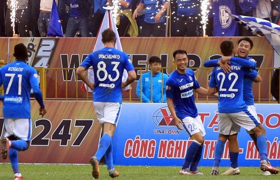 Than Quảng Ninh tiếp tục tận dụng thành công ưu thế sân nhà trong trận gặp Khánh Hòa. Ảnh: MINH HOÀNG