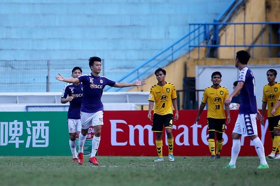 CLB Hà Nội thắng dễ Tampines Rovers. Ảnh: MINH HOÀNG
