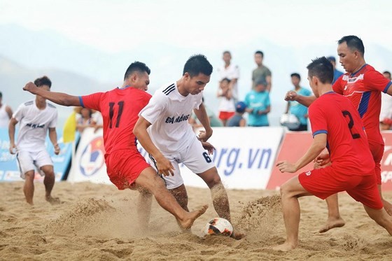Trận chung kết giữa Đà Nẵng và Khánh Hòa. Ảnh: Anh Trần