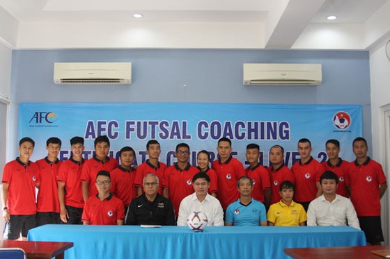 Khai giảng khóa học huấn luyện viên Futsal cấp 2 AFC ảnh 1