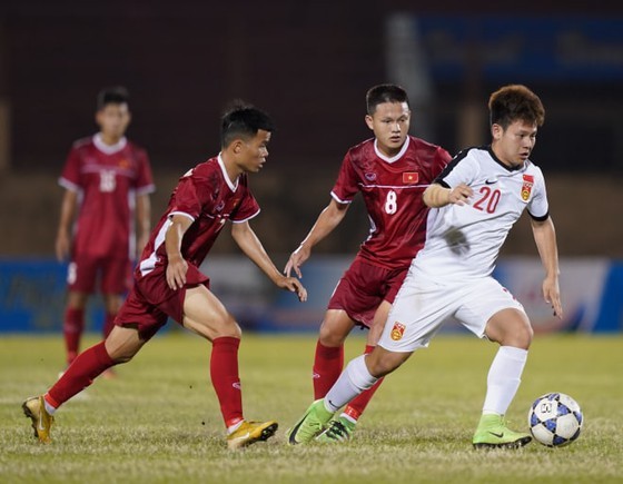 Bóng đá Việt Nam sở hữu thành tích ấn tượng trước Thái Lan trong năm 2019  ảnh 1