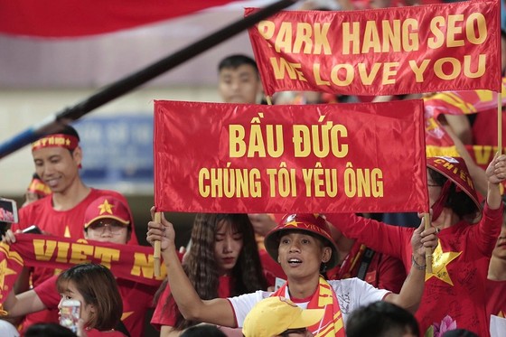 Việt Nam - UAE 1-0: Việt Nam vươn lên ngôi đầu bảng G ảnh 7