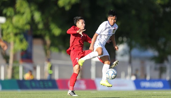 Việt Nam - Lào 6-1: Quang Hải ghi bàn thứ 6 cho đội nhà ảnh 4