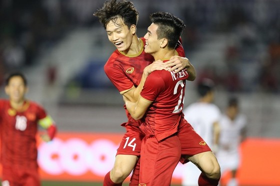 Việt Nam - Campuchia 4-0: Nhẹ nhàng vào chung kết ảnh 4