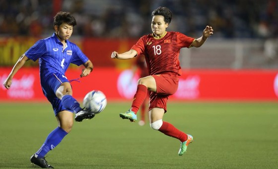 Nữ Việt Nam - Nữ Thái Lan 1-0: Bảo vệ thành công ngôi Hậu ảnh 3