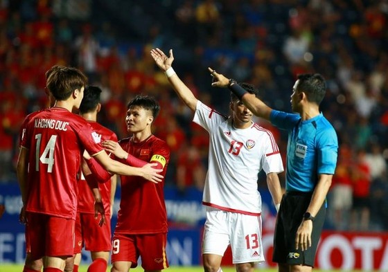 HLV UAE không hài lòng về trận hòa trước U23 Việt Nam  ảnh 1