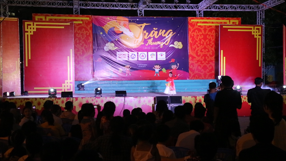 Trung thu sớm cho trẻ em bị HIV/AIDS ảnh 1