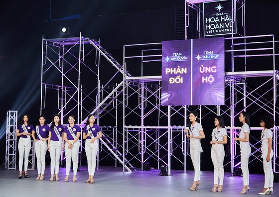 Top 63 Hoa hậu Hoàn vũ Việt Nam 2022 tỏa sáng với màn tranh biện chứng minh sức mạnh lãnh đạo ảnh 2