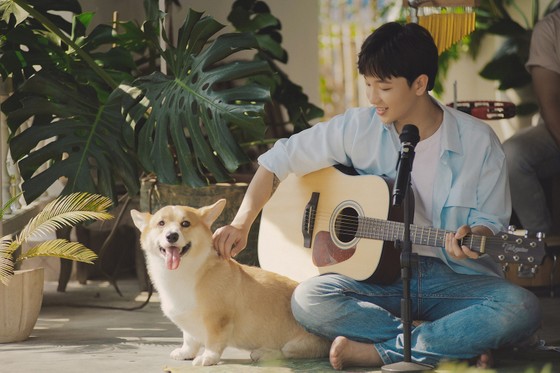 Suni Hạ Linh, Hoàng Dũng, Orange, GREYD làm mới các bản hit với 'Hương mùa hè' ảnh 3