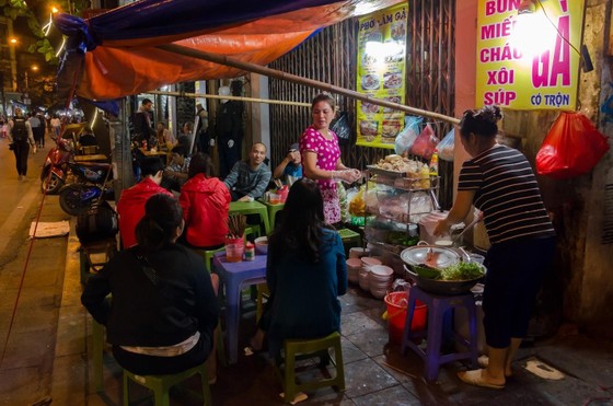 Kinh tế ban đêm - Bài 2: Việt Nam đang bỏ qua nguồn lợi khổng lồ ảnh 4