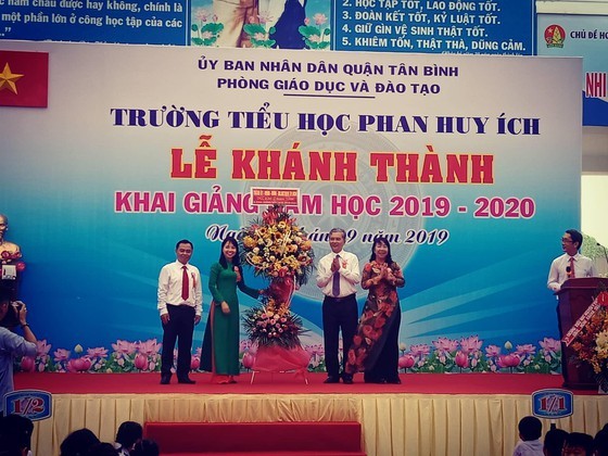 Khánh thành và khai giảng Trường Tiểu học Phan Huy Ích (quận Tân Bình) ảnh 5