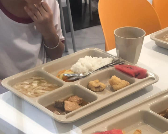 Trường Quốc tế Việt Úc (cơ sở quận 2) tiếp tục bị phản ánh chất lượng bữa ăn trưa ảnh 1