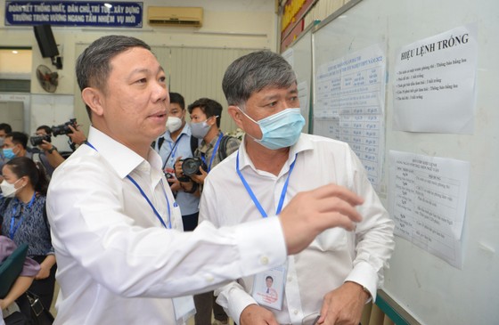 TPHCM: Một thí sinh là F0 tại điểm thi THPT Trưng Vương được đặc cách xét tốt nghiệp THPT ảnh 8